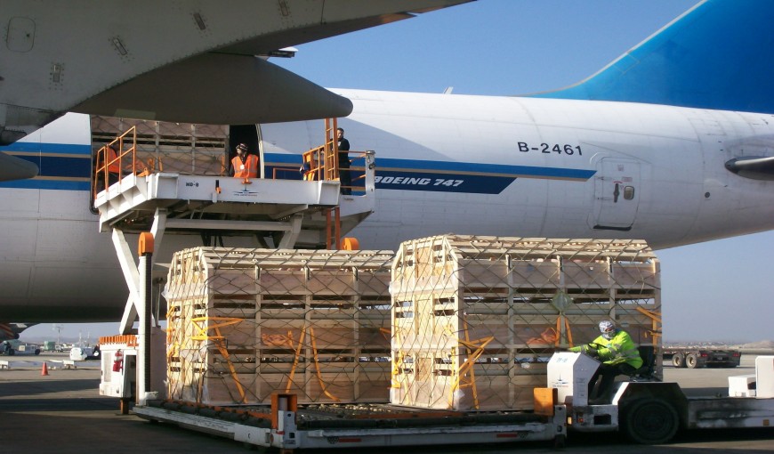 石柱到美国空运公司